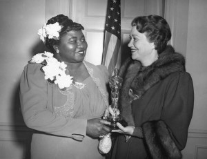 1940_Hattie_McDaniel_Bainter